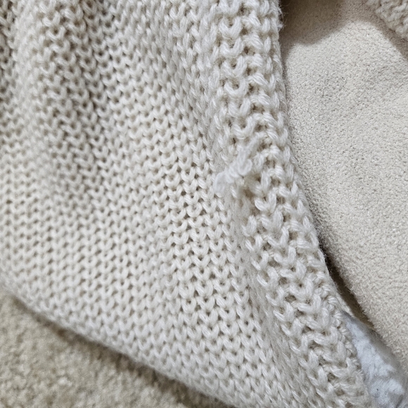 Off White Sweater Jacket - Picture 5 of 5